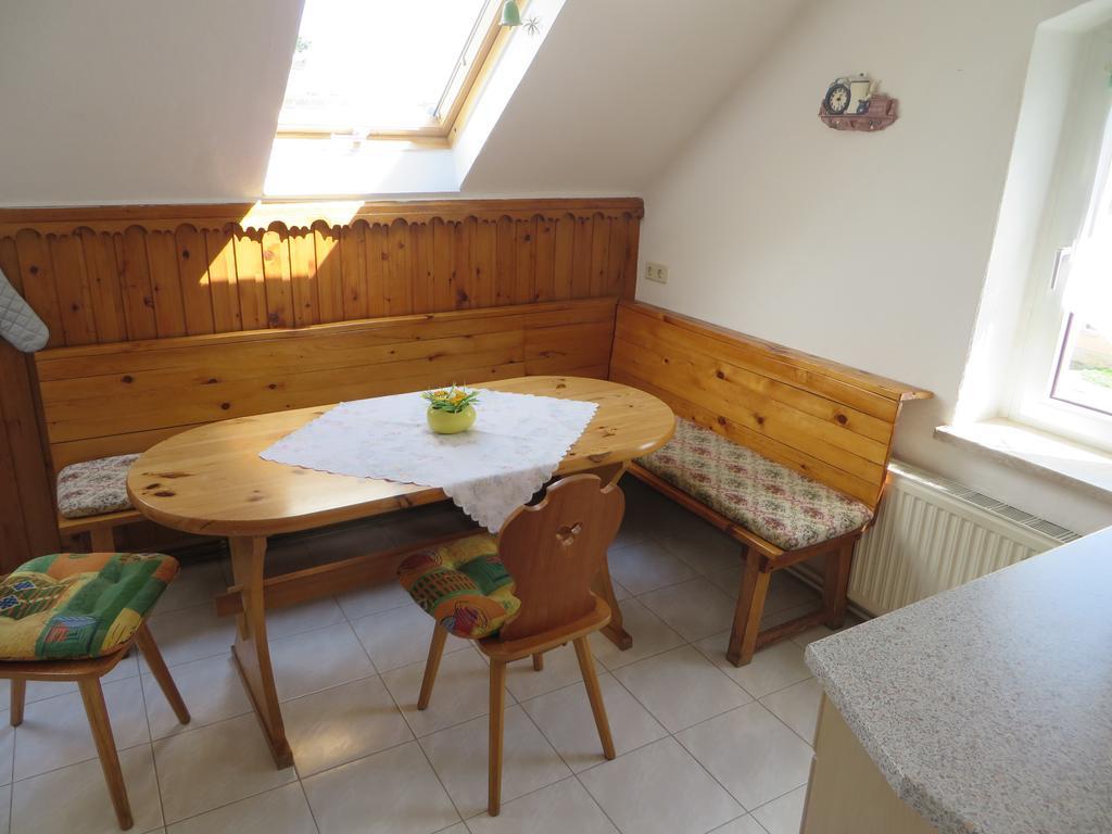 Ferienwohnung Zahn Oelsnitz  Bagian luar foto